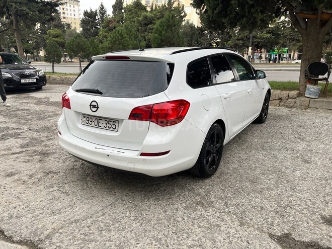 Opel Astra 2011, 373,000 km - 1.3 l - Bakı