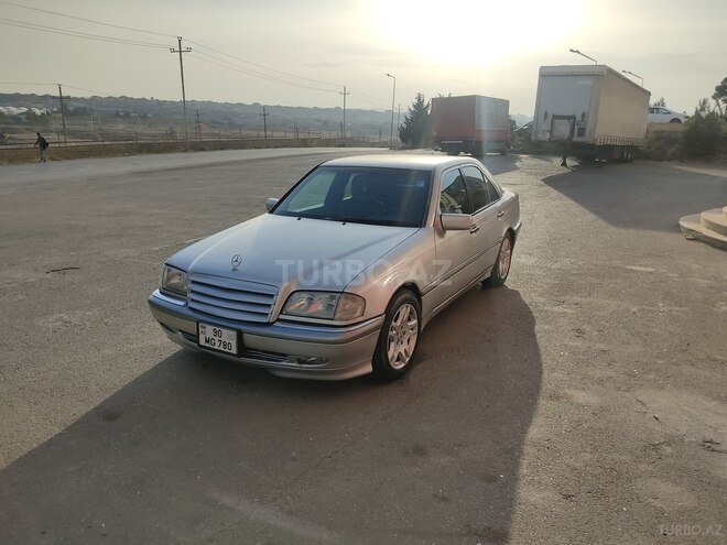 Mercedes C 240 2000, 338,000 km - 2.4 l - Bakı