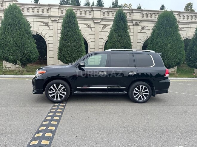 Toyota Land Cruiser 2011, 270,000 km - 4.0 l - Gəncə