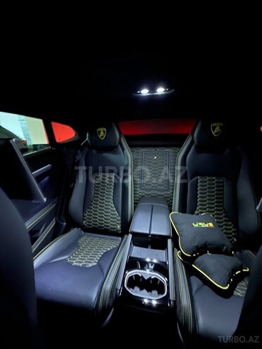 Lamborghini Urus 2019, 42,000 km - 4.0 l - Bakı