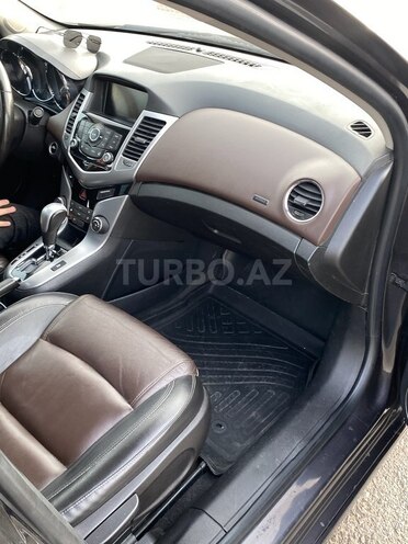 Chevrolet Cruze 2015, 240,000 km - 1.4 l - Gəncə