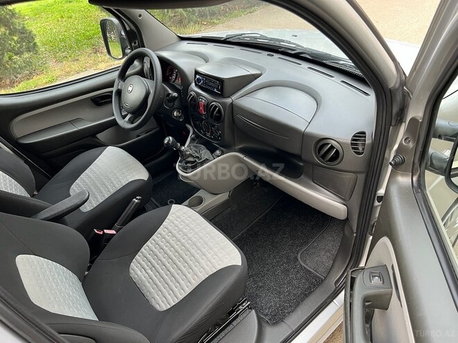 Fiat Doblo 2009, 208,000 km - 1.4 l - Gəncə