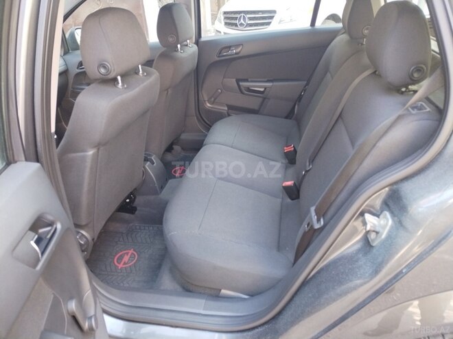 Opel Astra 2009, 123,456 km - 1.6 l - Bakı