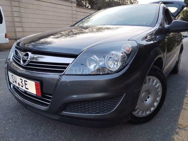 Opel Astra 2009, 123,456 km - 1.6 l - Bakı
