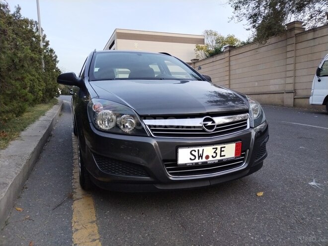 Opel Astra 2009, 123,456 km - 1.6 l - Bakı