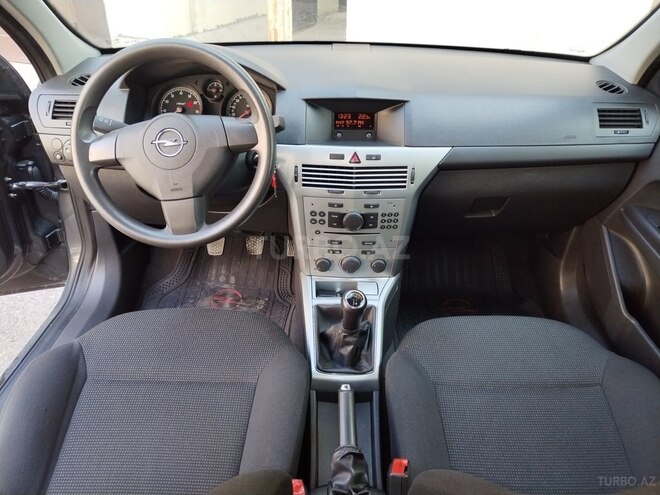 Opel Astra 2009, 123,456 km - 1.6 l - Bakı