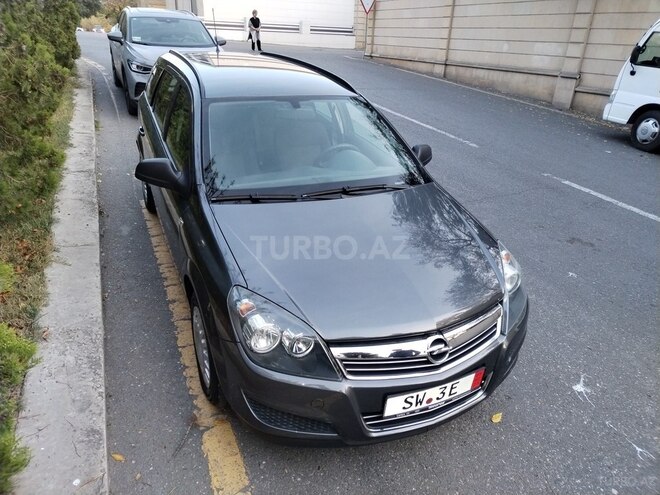 Opel Astra 2009, 123,456 km - 1.6 l - Bakı