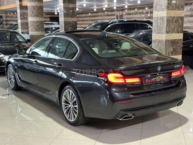 BMW 530e