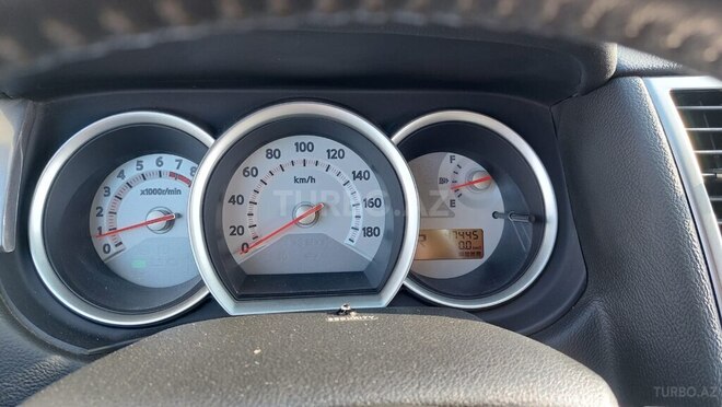Nissan Tiida 2011, 47,660 km - 1.5 l - Sumqayıt