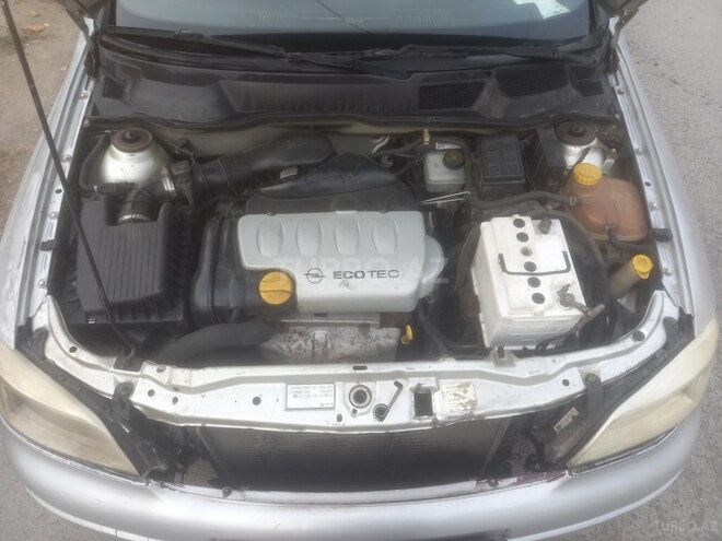 Opel Astra 1998, 180,000 km - 1.8 l - Gəncə