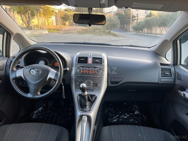 Toyota Auris 2007, 245,666 km - 1.4 l - Bakı