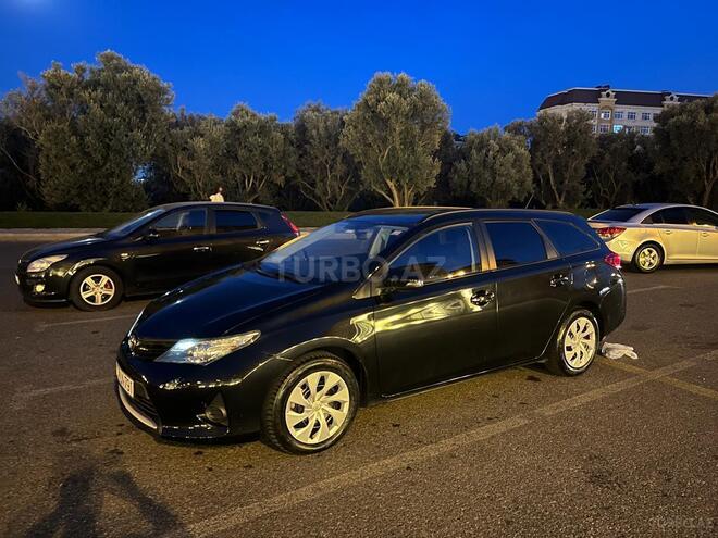 Toyota Auris 2014, 147,000 km - 1.4 l - Bakı