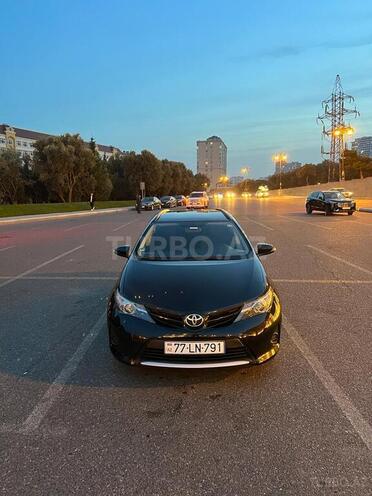 Toyota Auris 2014, 147,000 km - 1.4 l - Bakı