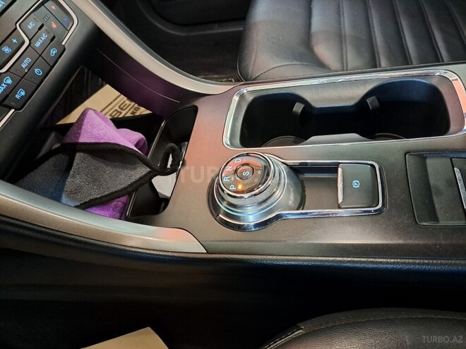 Ford Fusion 2018, 18,000 km - 1.5 l - Sabirabad