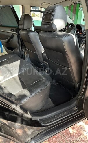 Toyota Avensis 2007, 350,000 km - 2.0 л - Beyləqan