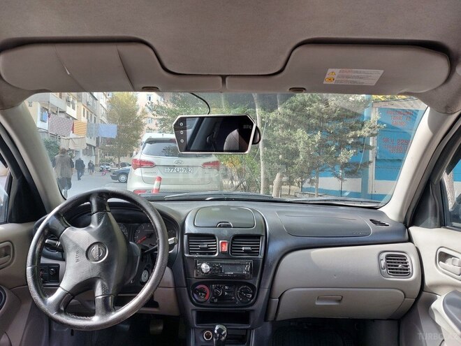 Nissan Sunny 2002, 420,000 km - 1.6 л - Bakı
