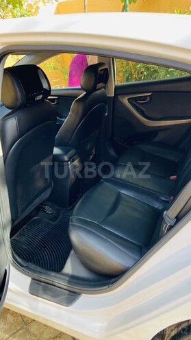 Hyundai Elantra 2013, 215,424 km - 1.8 л - Sumqayıt
