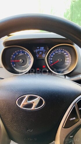 Hyundai Elantra 2013, 215,424 km - 1.8 л - Sumqayıt