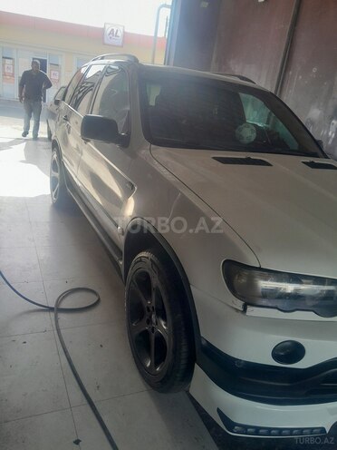 BMW X5 2001, 289,630 km - 4.4 л - Bakı