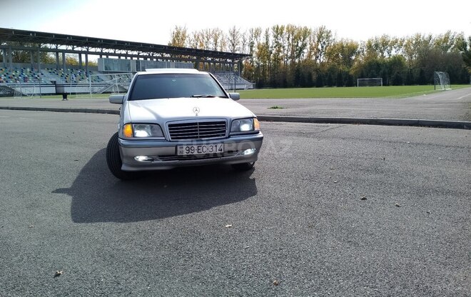 Mercedes C 220 1998, 123,000 km - 2.2 л - Ağcabədi