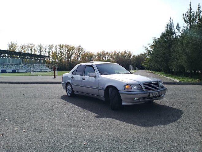 Mercedes C 220 1998, 123,000 km - 2.2 л - Ağcabədi