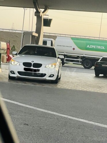 BMW 525 2006, 275,000 km - 2.5 l - Yevlax