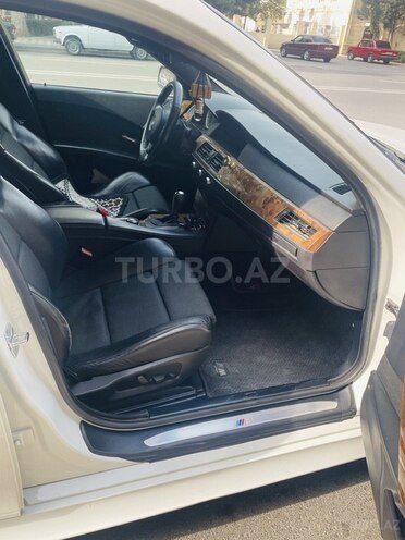 BMW 525 2006, 275,000 km - 2.5 l - Yevlax