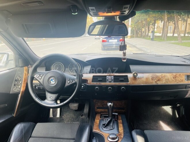 BMW 525 2006, 275,000 km - 2.5 l - Yevlax