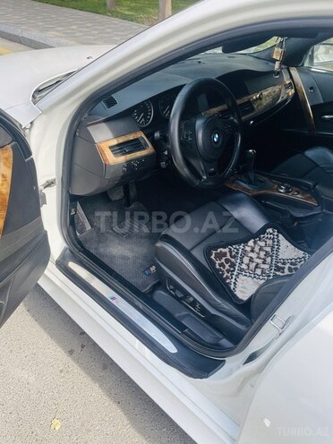 BMW 525 2006, 275,000 km - 2.5 l - Yevlax