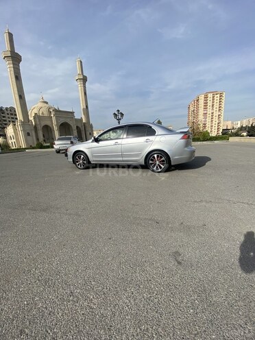 Mitsubishi Lancer 2010, 203,000 km - 2.0 l - Bakı