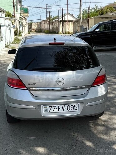 Opel Astra 2006, 84,000 km - 1.4 л - Bakı