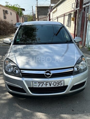 Opel Astra 2006, 84,000 km - 1.4 л - Bakı