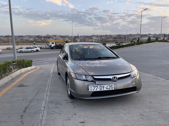 Honda Civic 2008, 4,000,000 km - 1.3 l - Bakı