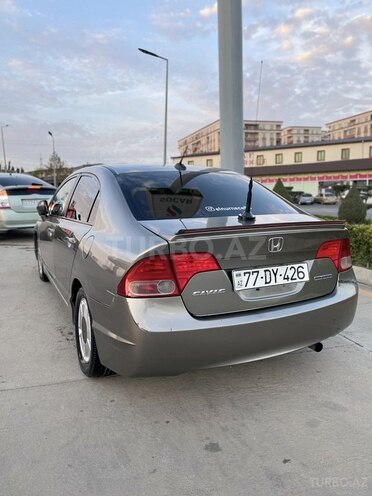Honda Civic 2008, 4,000,000 km - 1.3 l - Bakı