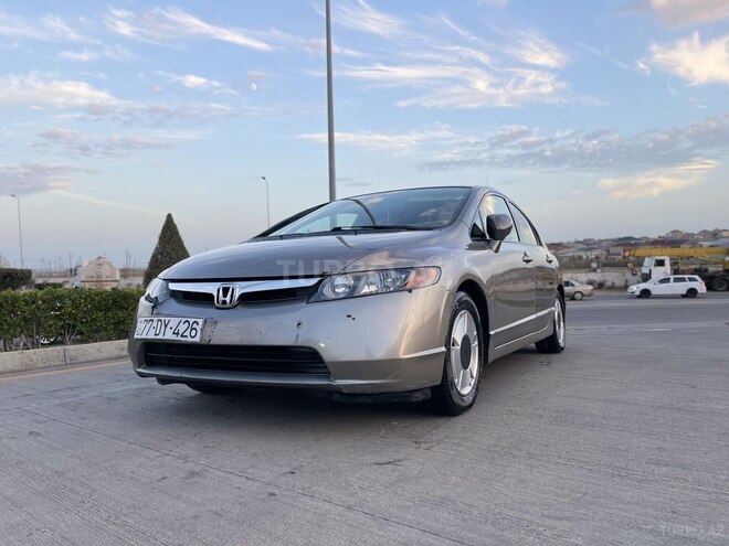 Honda Civic 2008, 4,000,000 km - 1.3 l - Bakı