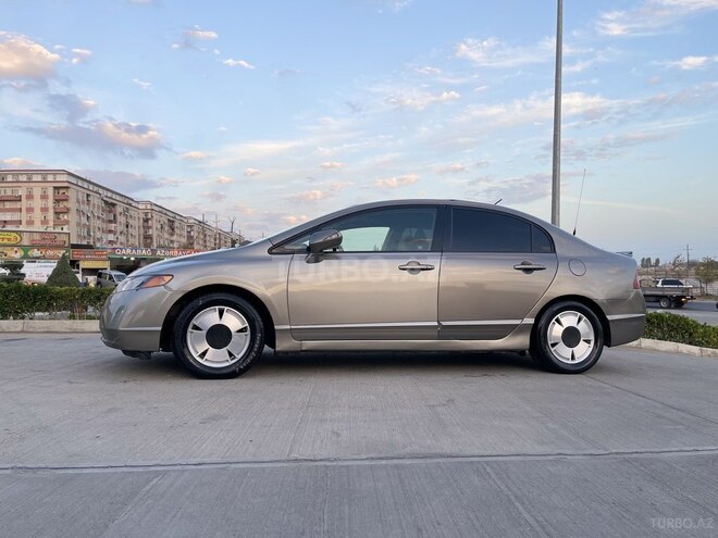 Honda Civic 2008, 4,000,000 km - 1.3 l - Bakı