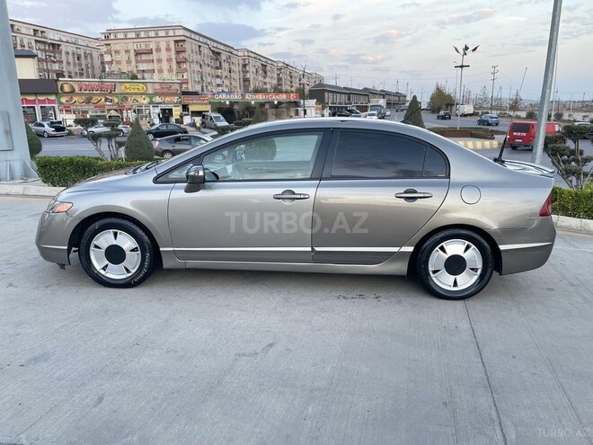 Honda Civic 2008, 4,000,000 km - 1.3 l - Bakı