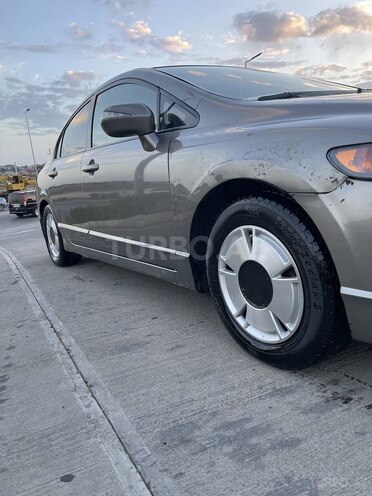Honda Civic 2008, 4,000,000 km - 1.3 l - Bakı