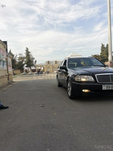 Mercedes C 220 1999, 506,297 km - 2.2 l - İmişli
