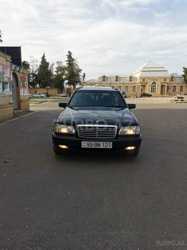 Mercedes C 220 1999, 506,297 km - 2.2 l - İmişli