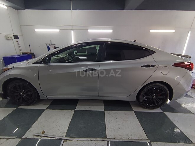 Hyundai Elantra 2015, 133,576 km - 1.8 л - Bakı