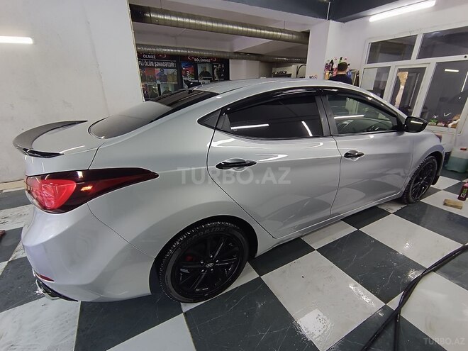 Hyundai Elantra 2015, 133,576 km - 1.8 л - Bakı
