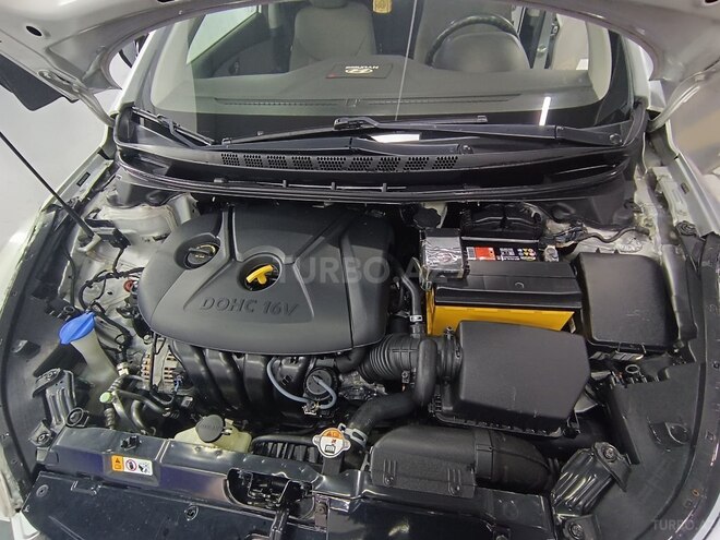 Hyundai Elantra 2015, 133,576 km - 1.8 л - Bakı