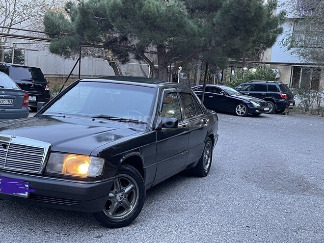 Mercedes 190 1993, 365,866 km - 1.8 л - Bakı