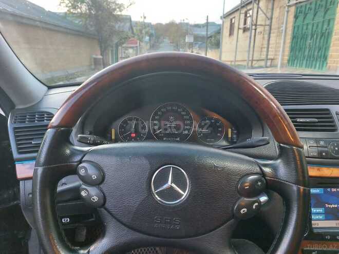 Mercedes E 240 2004, 329,223 km - 2.6 l - Şamaxı