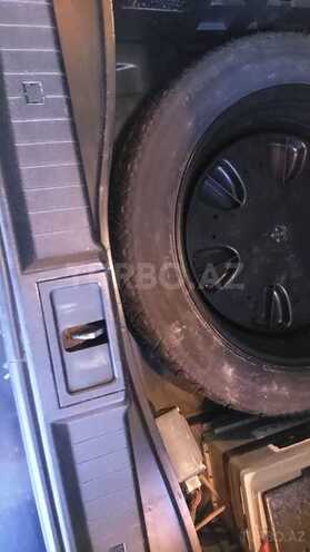 Mercedes E 240 2004, 329,223 km - 2.6 l - Şamaxı
