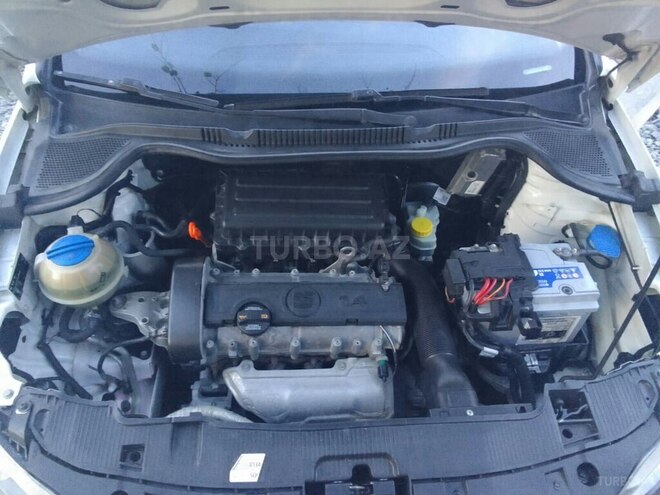 SEAT Ibiza 2012, 300,000 km - 1.4 l - Bərdə