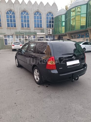Toyota Corolla 2005, 218,000 km - 1.4 l - Bakı