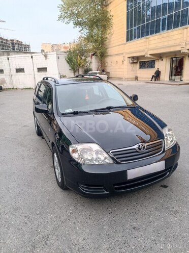 Toyota Corolla 2005, 218,000 km - 1.4 l - Bakı