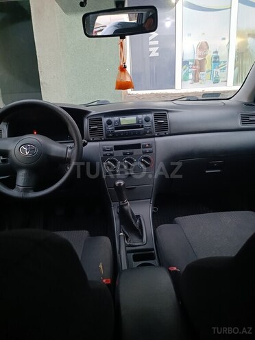 Toyota Corolla 2005, 218,000 km - 1.4 l - Bakı
